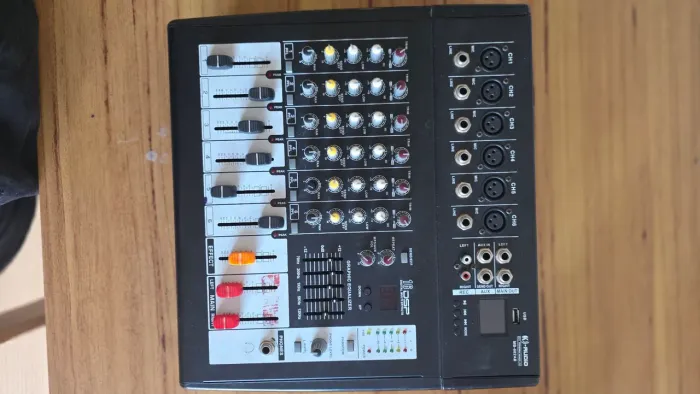 Mesa de Som Amplificada HJ Audio MG-602A