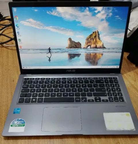 Notebook Asus i3 11°GR 3.00Ghz, Tela 15'6, SSD NVMe 256gb, 8GB DDR4 - Entrega