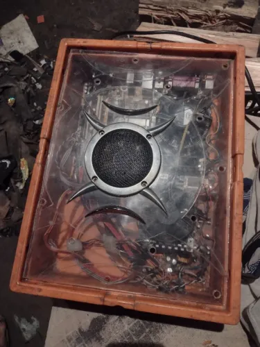 Computador montado na caixa improvisado 4ram dual core + monitorr