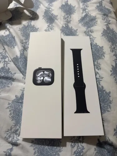 Apple Watch série 11 de 42 mm na caixa (zero)