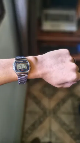 Relógio digital de pulso Skmei 1123 novo!