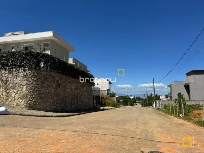 Terreno à venda, 450 m² em Saco Grande - Florianópolis - SC