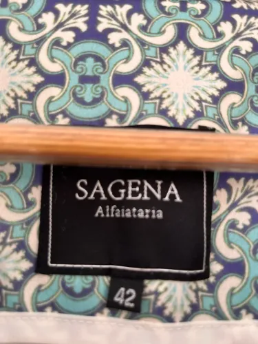 Vendo casaco feminino com estampa