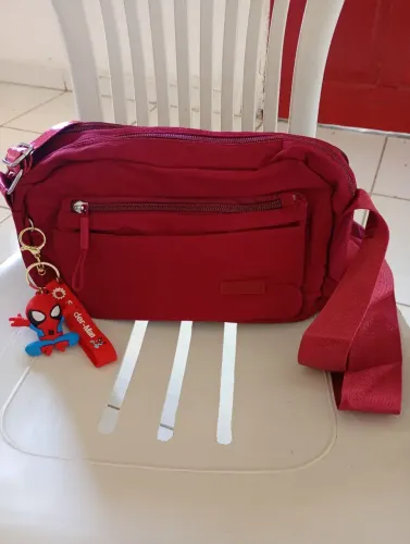 Vendo linda bolsa nova nunca usada