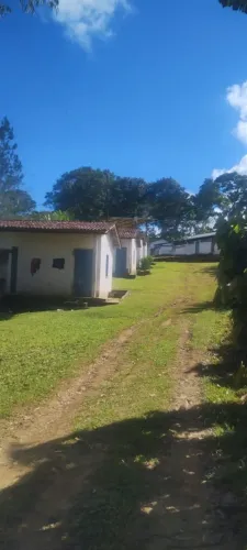 Vendo excelente fazenda no município de urucuca