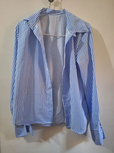 Camisa listrada feminina