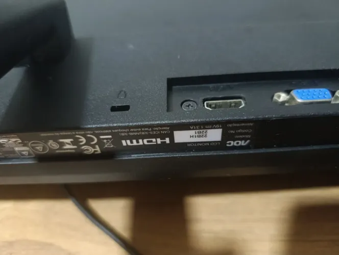 Monitor HDMI AOC