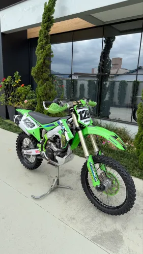 VENDO KAWASAKI KX 250 X - Moto de trilha