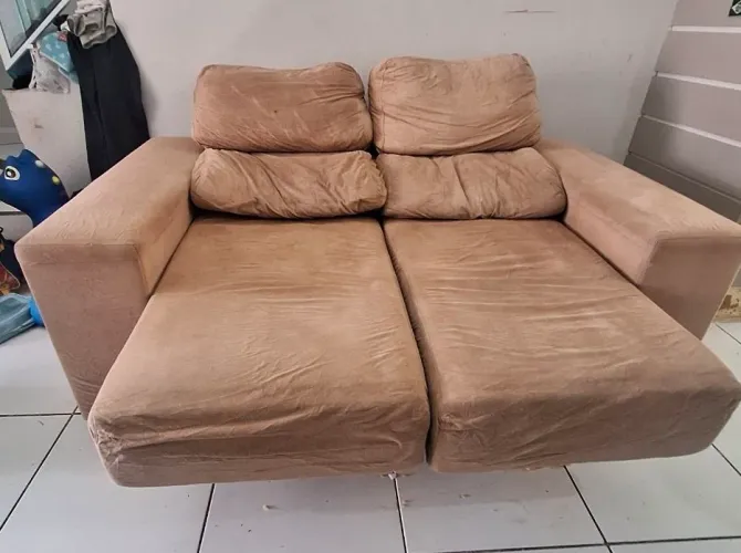 Vendo Sofá Retrátil e Reclinável
