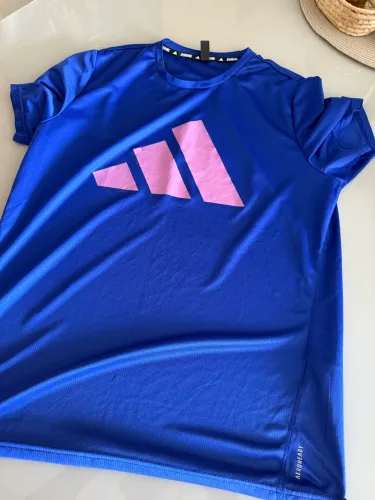 T-SHIRT ADIDAS