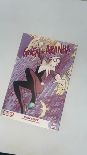 HQ Marvel Teens - Gwen-Aranha nº 1 - Panini 
