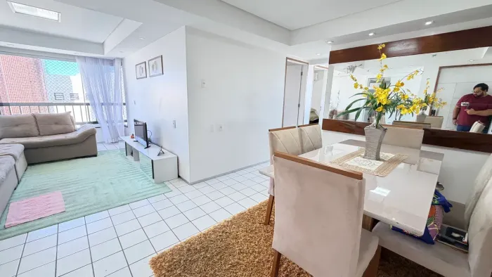 Apartamento venda 82 metros com 2 quartos sendo 1 suíte com 1 vg - em Boa viagem - PE