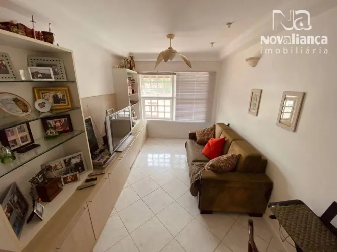Casa com 4 quartos à venda, 450 m² - Santa Cecília - Vitória/ES