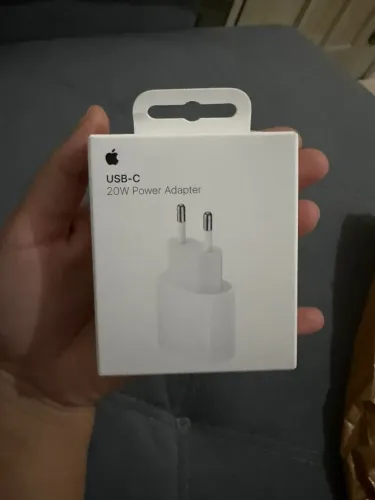 Adaptador de energia USB-C de 20W Apple