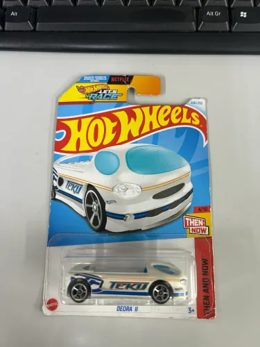 Hot Wheels Deora ll + brinde