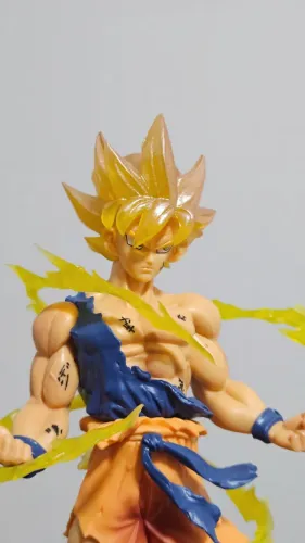 Action Figure Goku