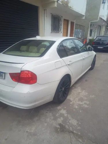 BMW 320I A 2011