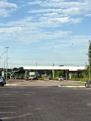 Terreno à venda no Condomínio Alphaville