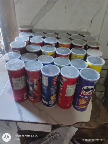 Latinhas de batata