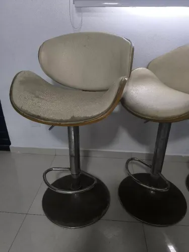 Jogo com 3 Banquetas de Design Giratórias (Madeira e Metal) - Oportunidade