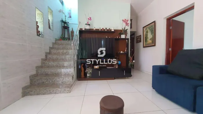 Magnífica Casa Triplex com 5 Quartos e Terraço em Engenho de Dentro! RO01X