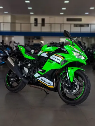 KAWASAKI NINJA ZX-4R