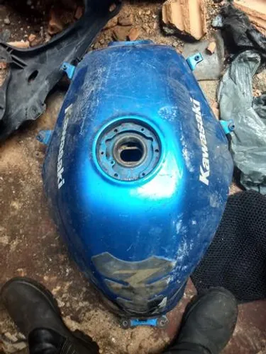 Tanque de combustível da Kawasaki ninja 250