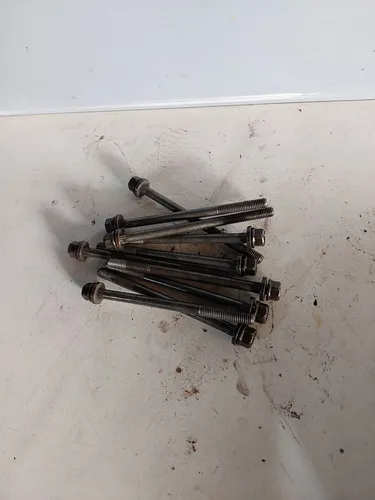 Parafusos Do Cabeçote Do Motor Etorq 1.6 E 1.8