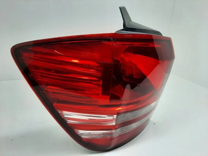 Lanterna Dodge Journey 2010 lado esquerdo 