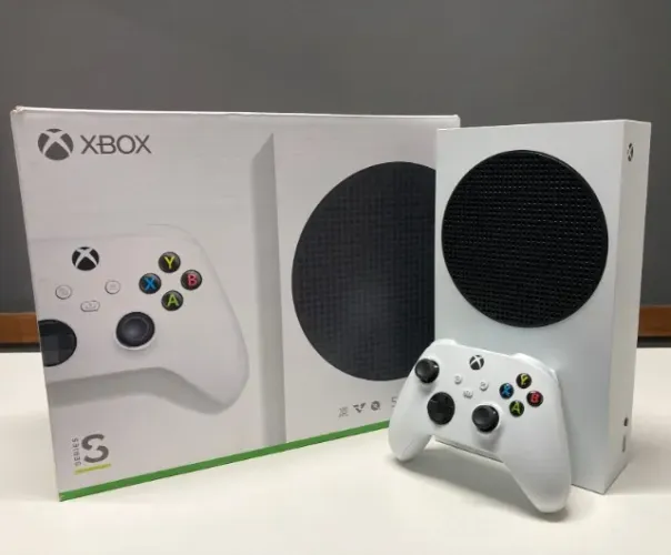 Oportunidade - Xbox series s - Seminovo - Nota fiscal - Garantia