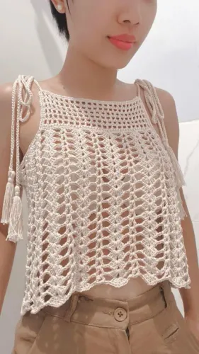 Blusa Crochê Branca - Top Cropped