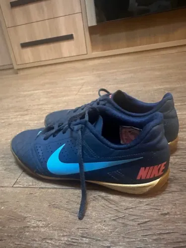 Chuteira Futsal Nike original Tam 38