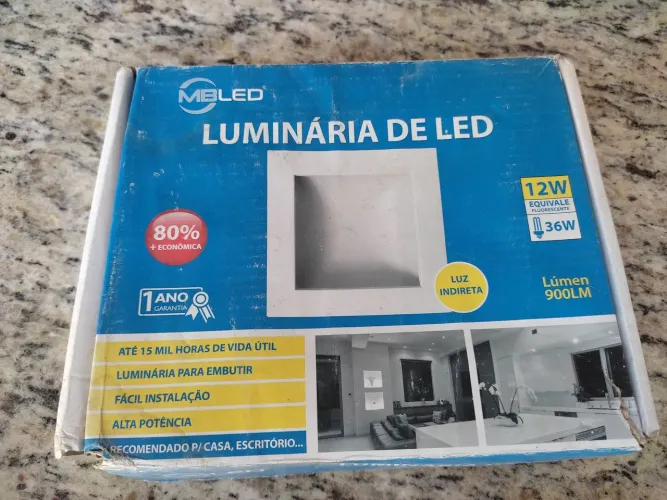Luminária de LED para embutir