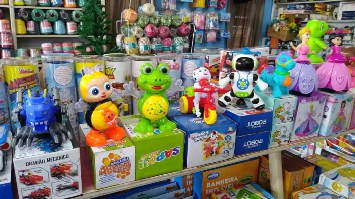 Variedade de Brinquedos Divertidos e Coloridos