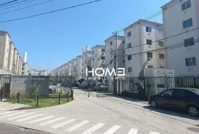 Apartamento com 2 dormitórios à venda, 40 m² por R$ 104.000,00 - Brás de Pina - Rio de Jan