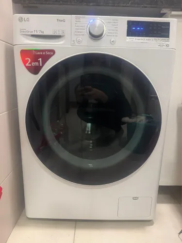 Lava e Seca LG 11kg / 7kg Inverter Direct Drive ThinQ - 2 em 1