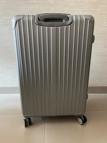 MALA DE VIAGEM CINZA - DESIGN MODERNO