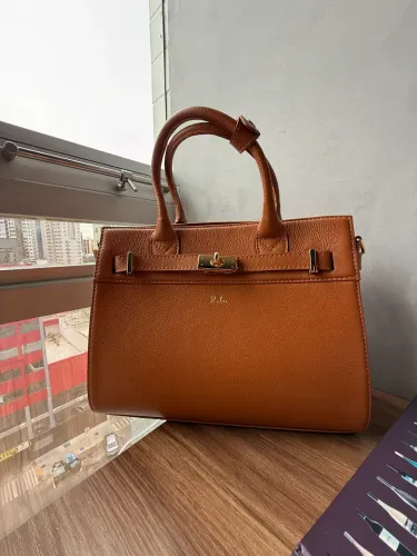 Bolsa Soirée da Lapin Unique em couro legítimo