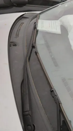 BRAÇO LIMPADOR LADO DIREITO FIAT MOBI LIKE