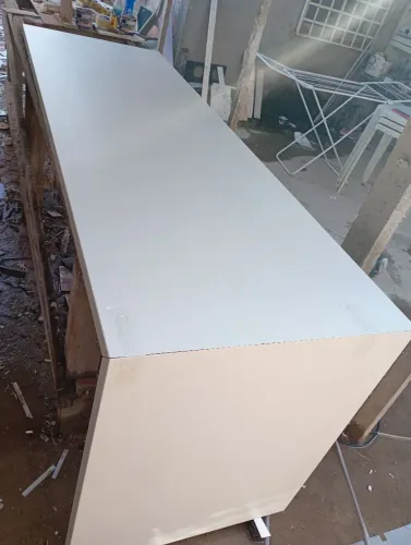 Mesa/balcão de mármore