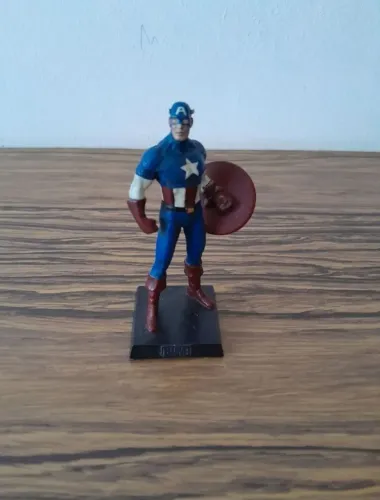 Boneco de chumbo Marvel - Capitão América