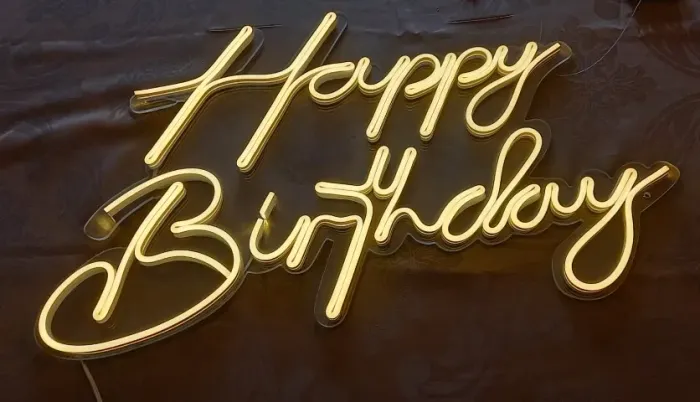 Placa de Led Neon Happy Birthday - Feliz Aniversário 60x38cm