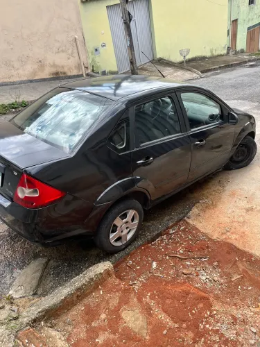Ford Fiesta Sed. 1.6 8V Flex 4P 2005