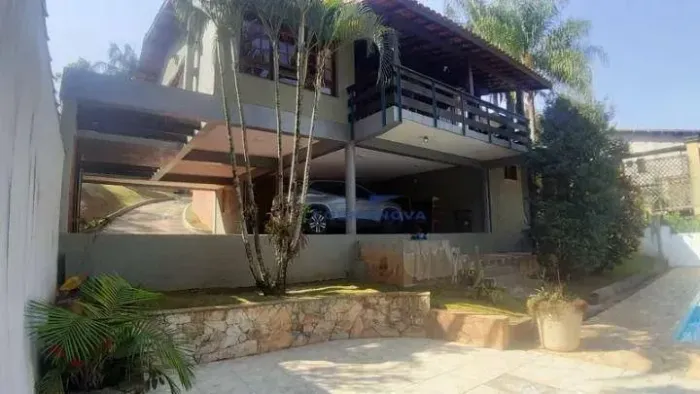 Casa com 4 suítes à venda no condomínio Nova Higienópolis. Granja Viana - Jandira -SP