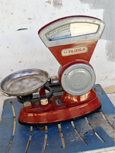 Balança Mecânica Filizola (Relíquia, ideal para decoração)