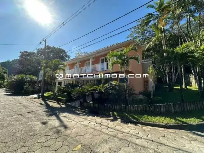 Casa à venda no condomínio Marbella - Angra dos Reis