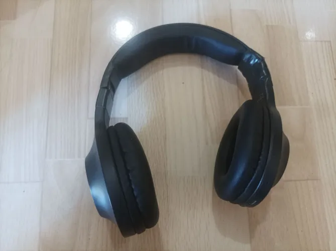 Fone de Ouvido bluetooth Gyda 100 horas