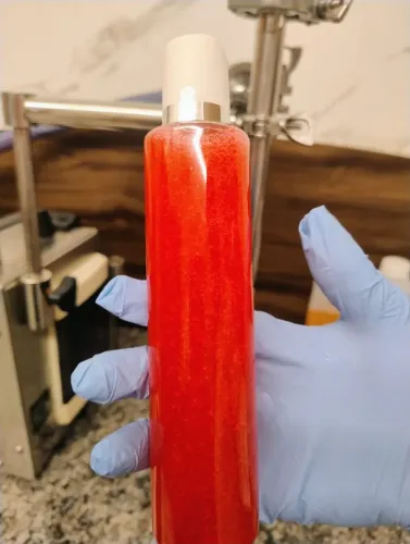 Máquina para fabricação de Cosméticos