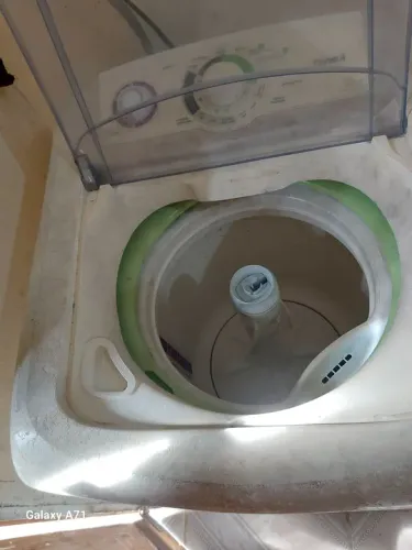 Máquina de Lavar Roupa