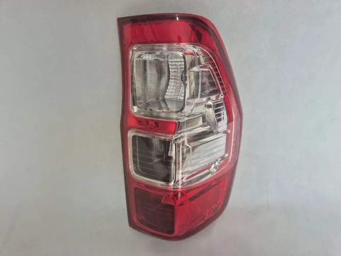 Lanterna  Direita Ford Ranger 2013 a 2019 Original